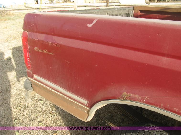 image for item H9359 1995 Ford F150 Eddie Bauer pickup truck
