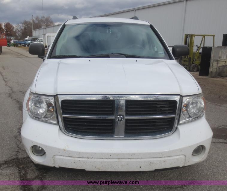 image for item I2135 2007 Dodge Durango SLT SUV