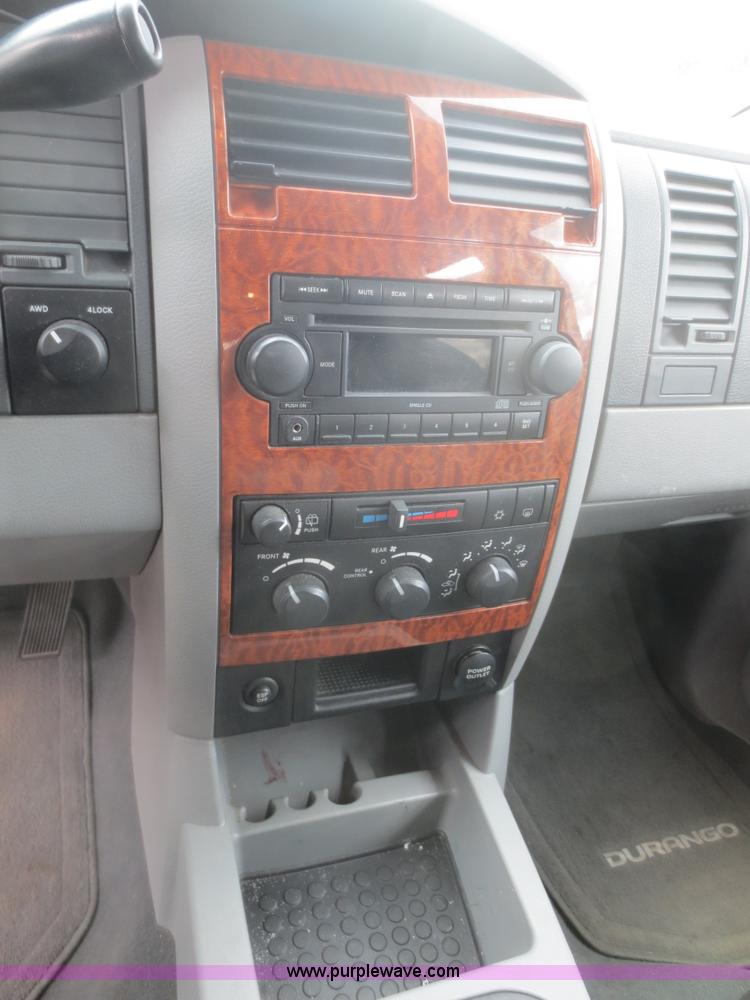 image for item I2135 2007 Dodge Durango SLT SUV