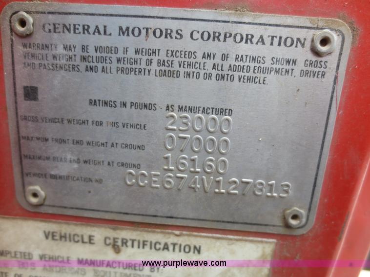 image for item I2136 1974 Chevrolet C65 grain truck