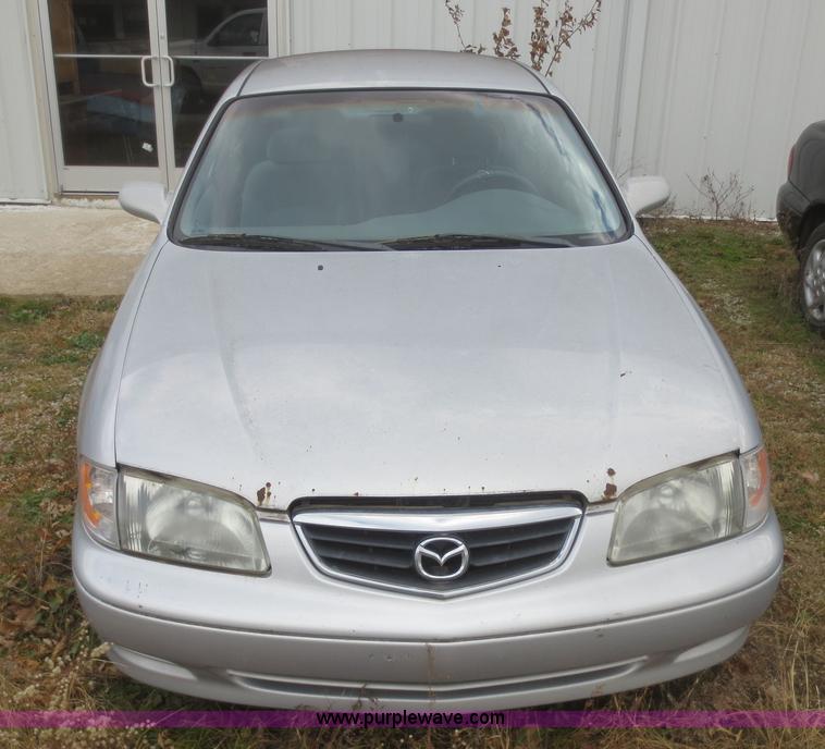 image for item I2137 2002 Mazda 626 LX