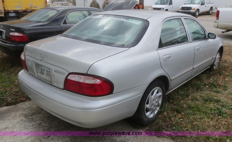 image for item I2137 2002 Mazda 626 LX