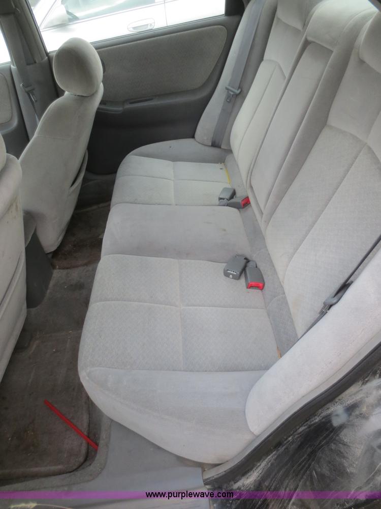 image for item I2138 2002 Mazda 626