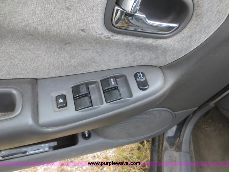 image for item I2138 2002 Mazda 626