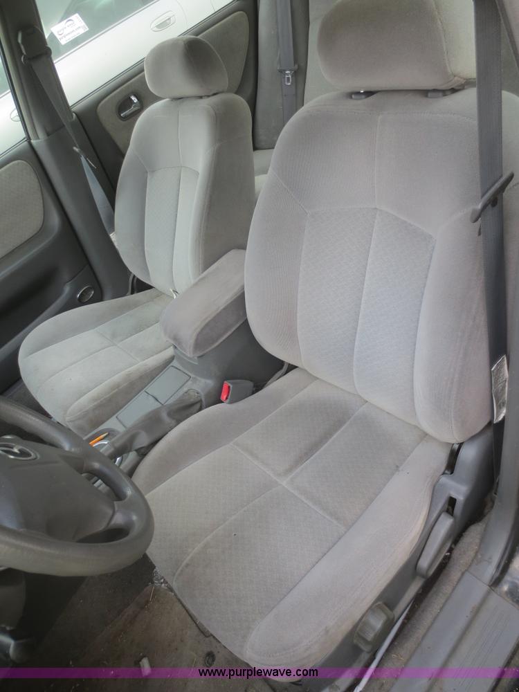 image for item I2138 2002 Mazda 626