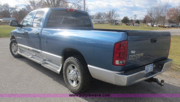 image for item I2140 2003 Dodge Ram 2500 SLT Quad Cab pickup truck