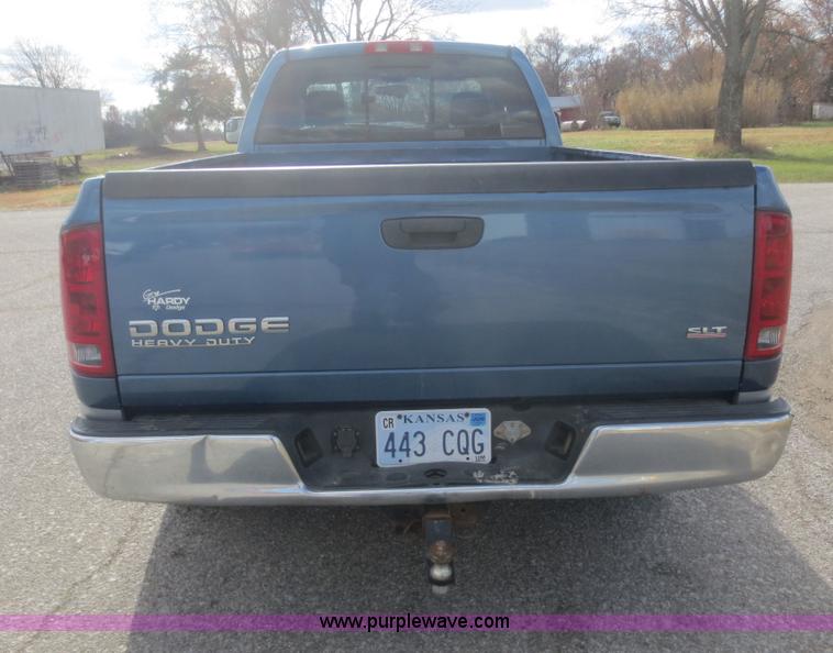 image for item I2140 2003 Dodge Ram 2500 SLT Quad Cab pickup truck