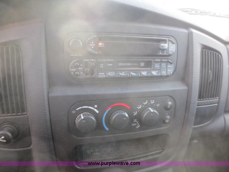 image for item I2140 2003 Dodge Ram 2500 SLT Quad Cab pickup truck