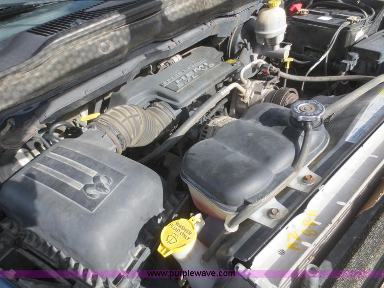 image for item I2140 2003 Dodge Ram 2500 SLT Quad Cab pickup truck