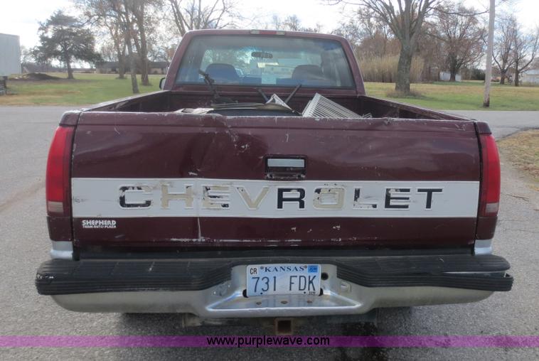 image for item I2141 1997 Chevrolet Silverado 2500 Ext. Cab pickup truck