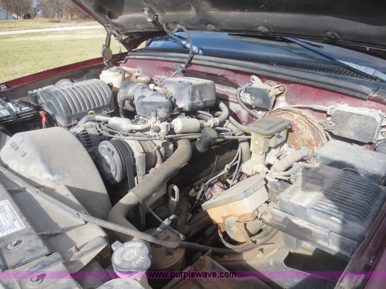 image for item I2141 1997 Chevrolet Silverado 2500 Ext. Cab pickup truck