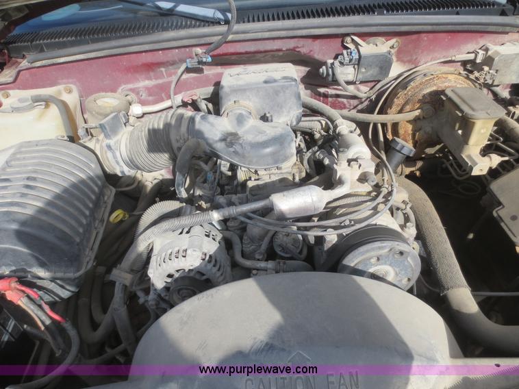 image for item I2141 1997 Chevrolet Silverado 2500 Ext. Cab pickup truck