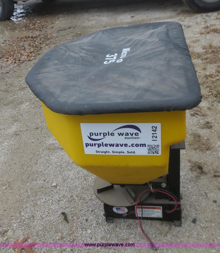image for item I2142 Snow Ex Micro Pro 375 salt sand spreader