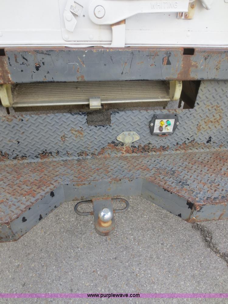 image for item I2145 1994 GMC G3500 Vandura box truck