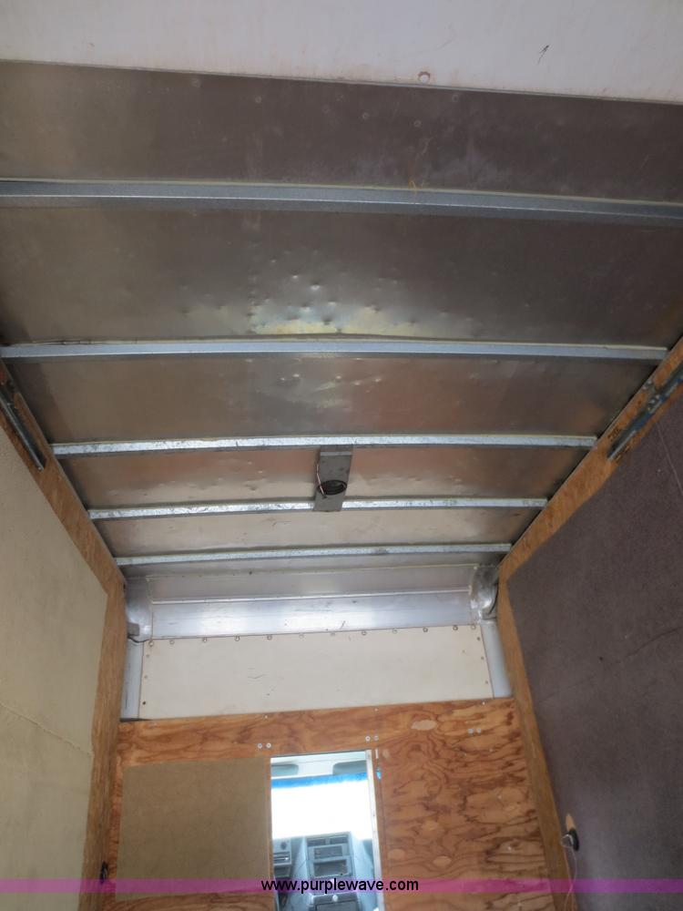 image for item I2145 1994 GMC G3500 Vandura box truck