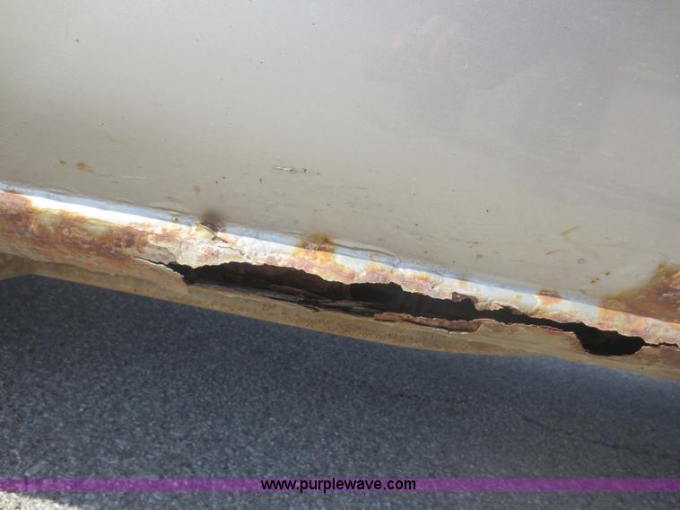 image for item I2147 1999 Chevrolet Silverado 2500 LS Ext. Cab pickup truck