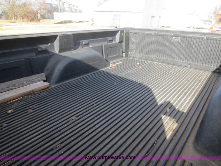 image for item I2147 1999 Chevrolet Silverado 2500 LS Ext. Cab pickup truck