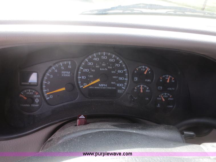 image for item I2147 1999 Chevrolet Silverado 2500 LS Ext. Cab pickup truck