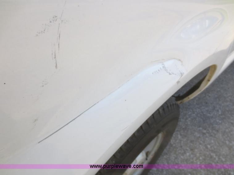 image for item I2148 2005 Ford F250 Super Duty XL SuperCab pickup truck