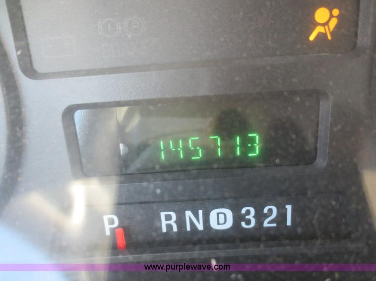 image for item I2148 2005 Ford F250 Super Duty XL SuperCab pickup truck