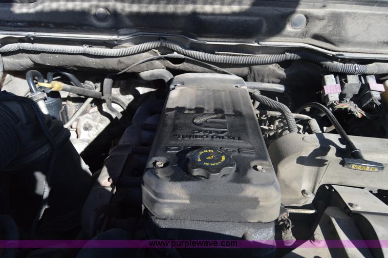 image for item I2918 2004 Dodge Ram 2500 Quad Cab pickup truck