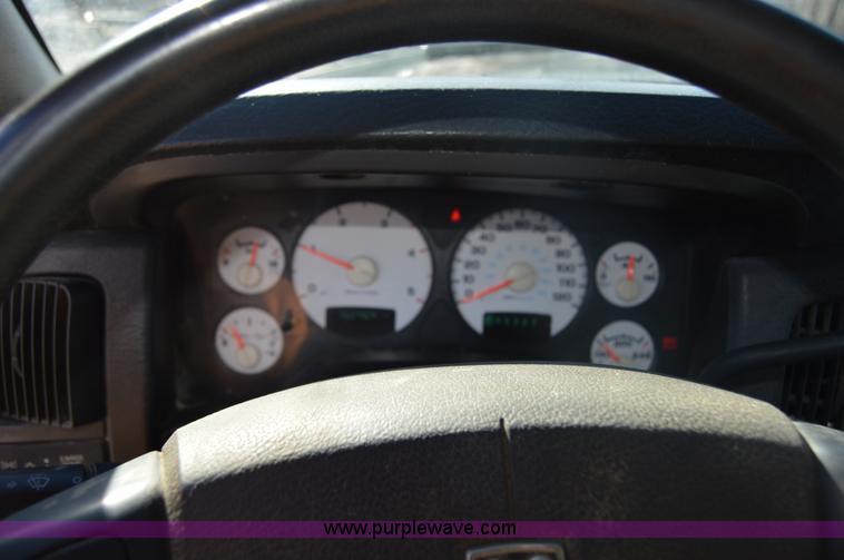 image for item I2918 2004 Dodge Ram 2500 Quad Cab pickup truck