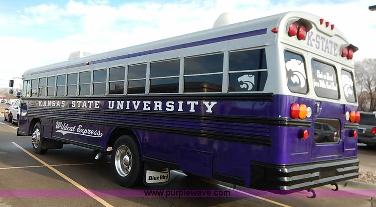 image for item I5214 1990 Blue Bird TC2000 tailgating bus