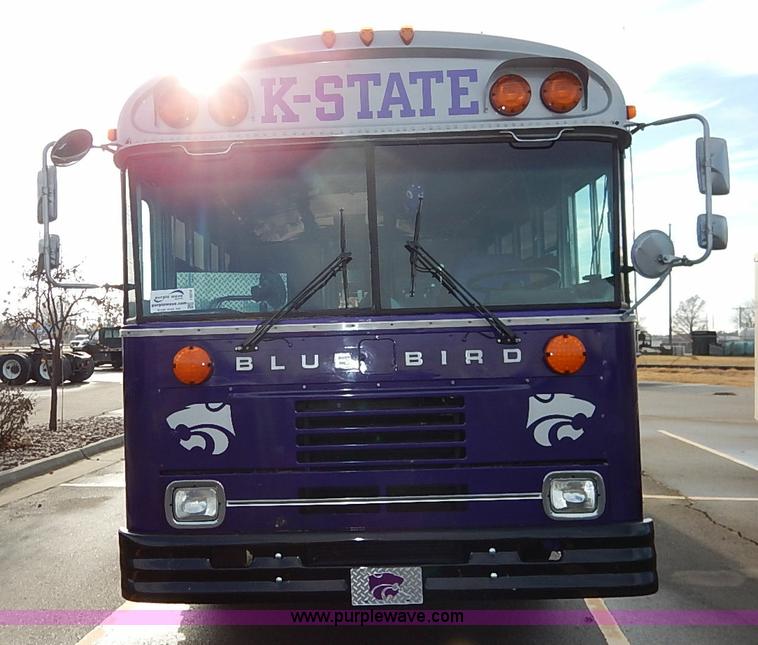 image for item I5214 1990 Blue Bird TC2000 tailgating bus