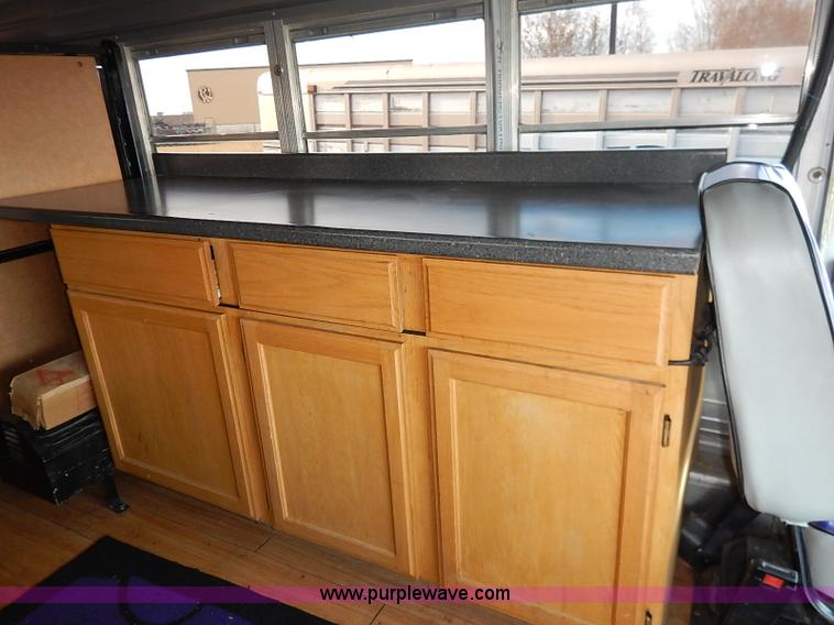 image for item I5214 1990 Blue Bird TC2000 tailgating bus