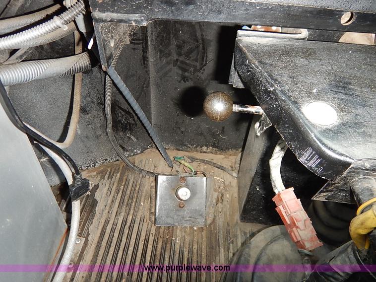 image for item I5214 1990 Blue Bird TC2000 tailgating bus