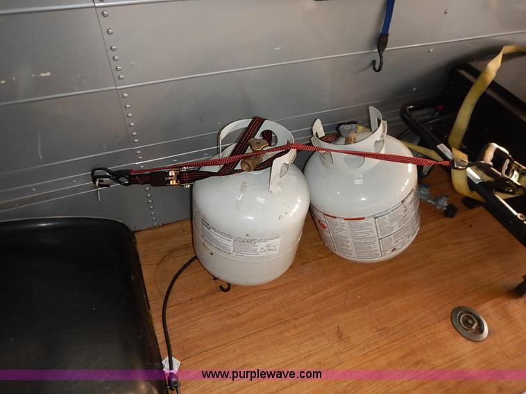 image for item I5214 1990 Blue Bird TC2000 tailgating bus