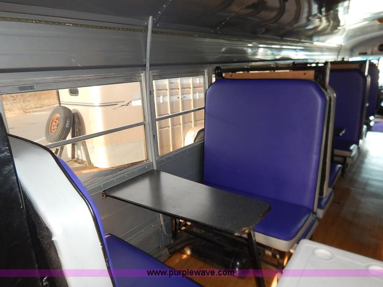 image for item I5214 1990 Blue Bird TC2000 tailgating bus