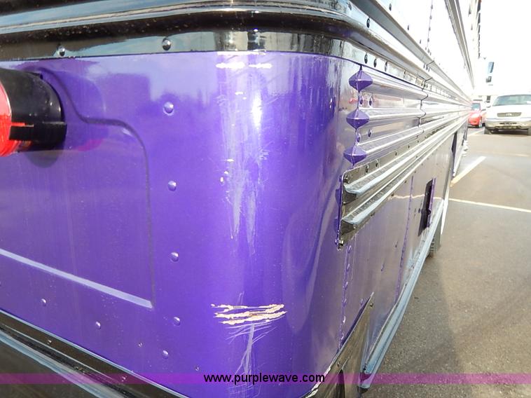 image for item I5214 1990 Blue Bird TC2000 tailgating bus