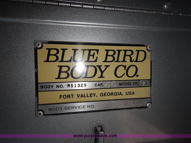 image for item I5214 1990 Blue Bird TC2000 tailgating bus