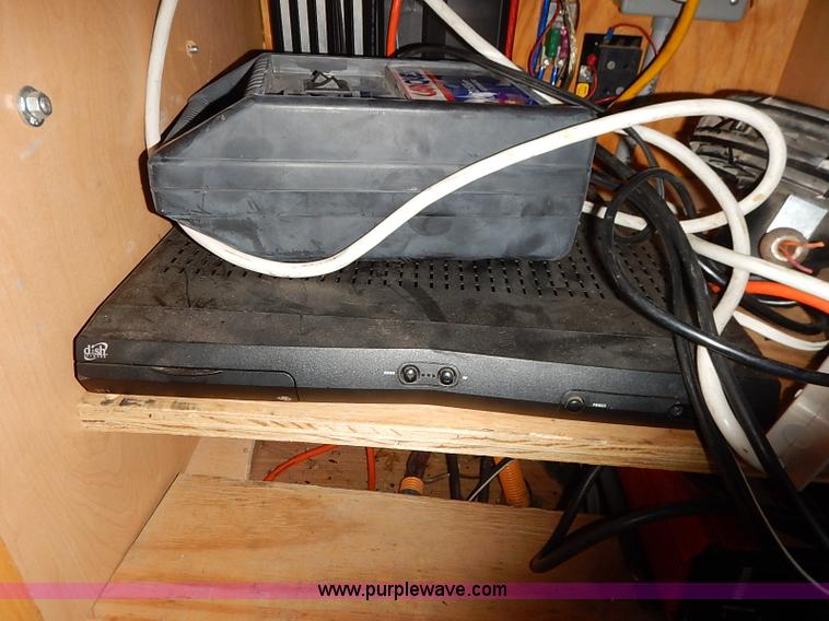 image for item I5214 1990 Blue Bird TC2000 tailgating bus