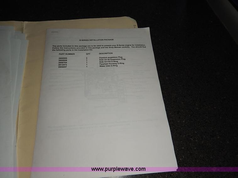 image for item I5214 1990 Blue Bird TC2000 tailgating bus