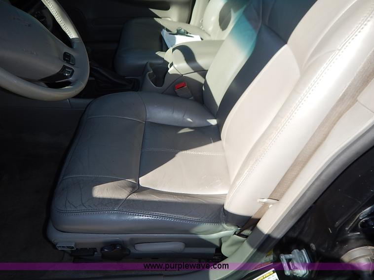 image for item I5356 2005 Chevrolet Impala LS