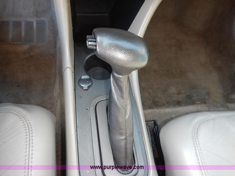 image for item I5356 2005 Chevrolet Impala LS