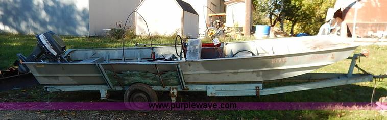 image for item I5388 Lowe Line aluminum flat bottom boat