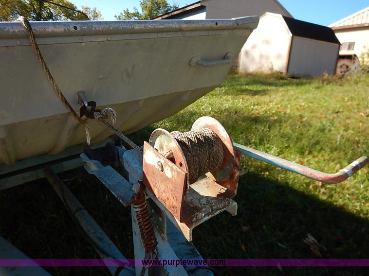 image for item I5388 Lowe Line aluminum flat bottom boat