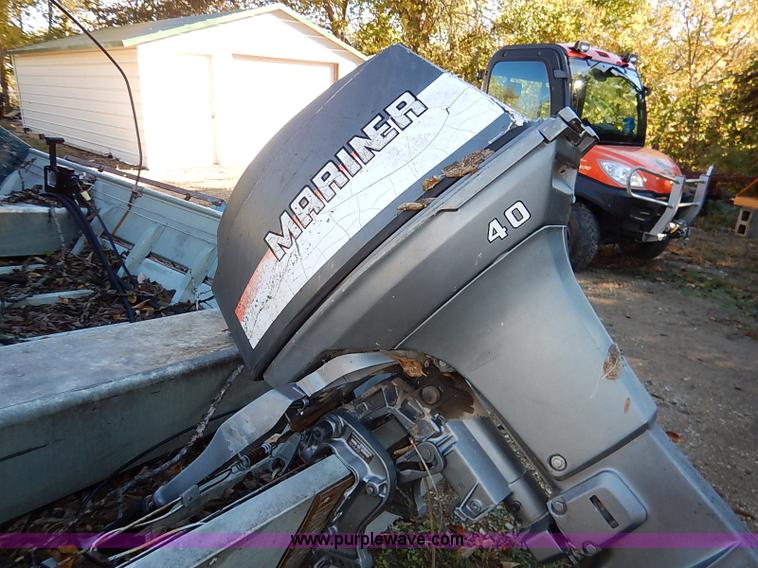 image for item I5388 Lowe Line aluminum flat bottom boat