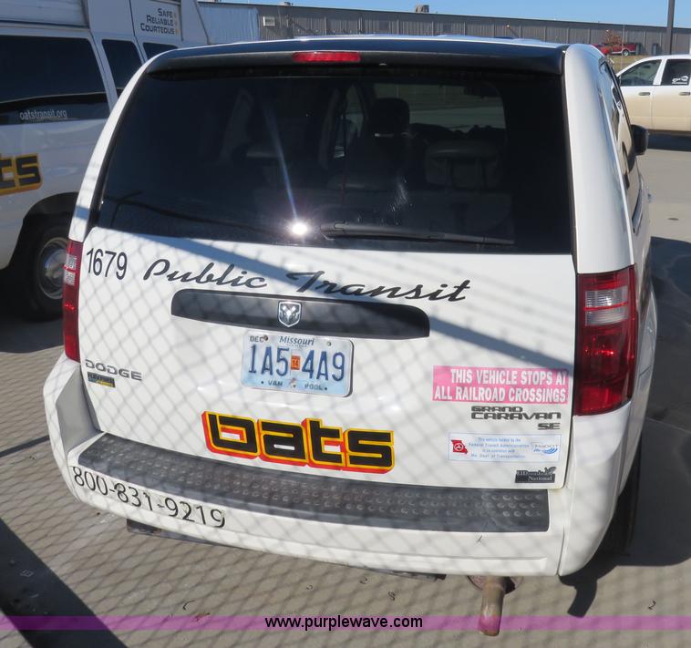 image for item I5971 2009 Dodge Grand Caravan SE handicap van