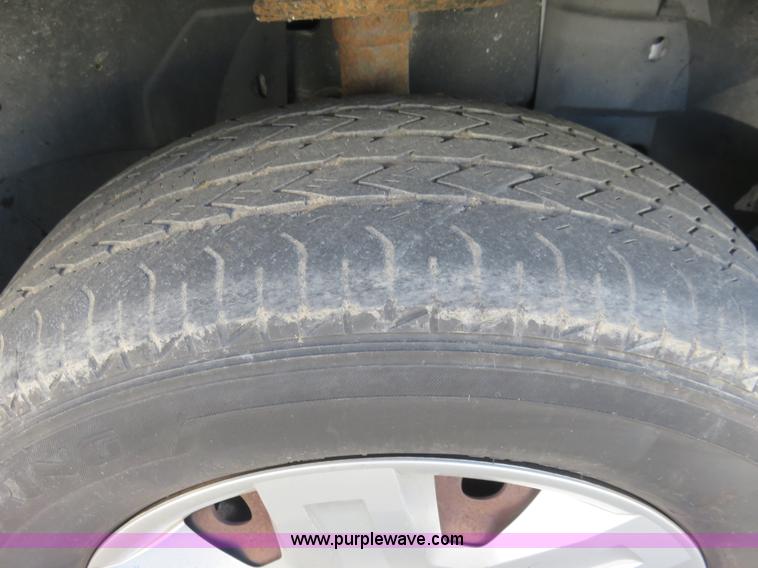 image for item I5971 2009 Dodge Grand Caravan SE handicap van