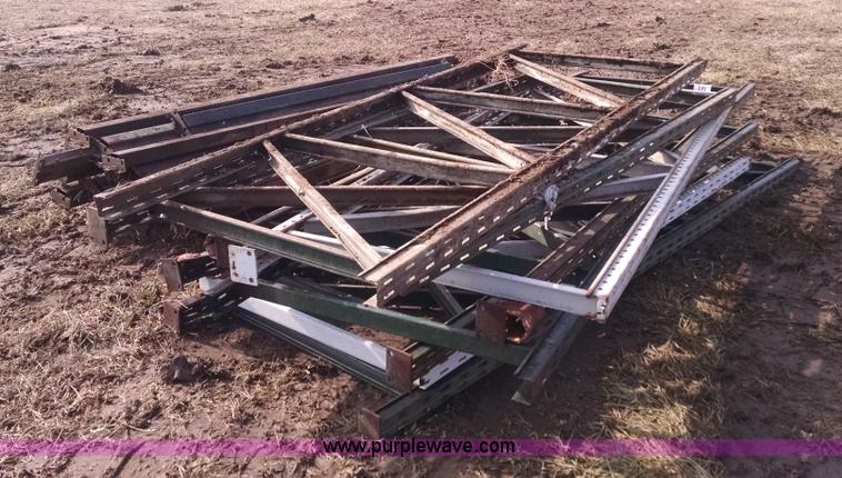 image for item I6918 Assorted steel shelving