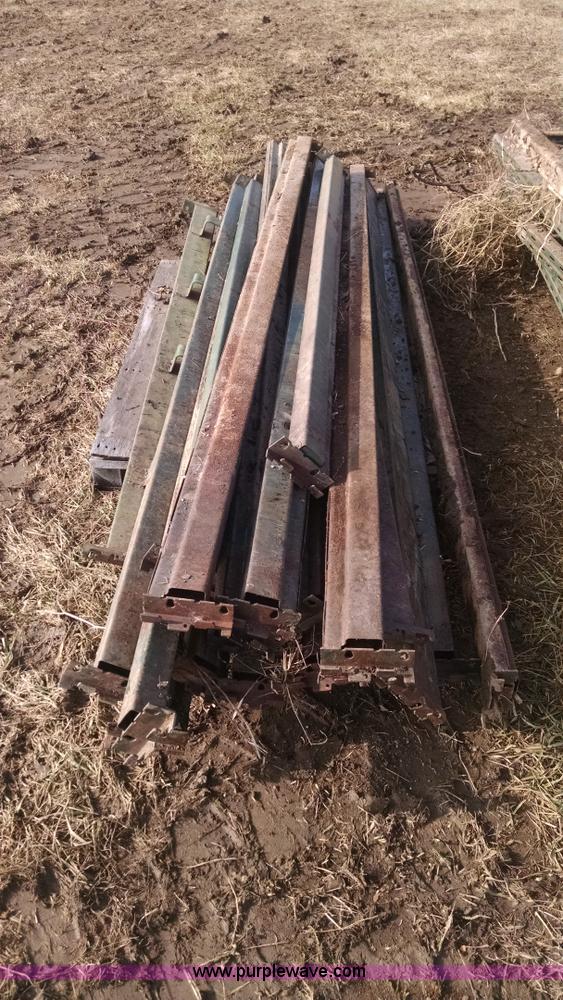 image for item I6918 Assorted steel shelving