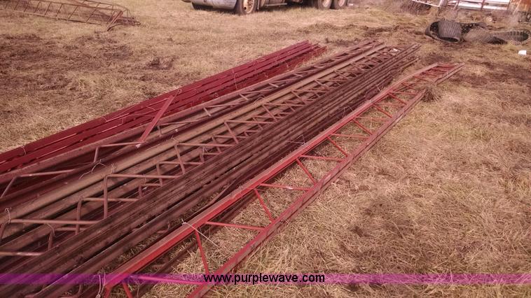 image for item I6920 (14) assorted steel trusses