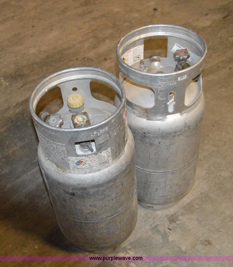 image for item I6931 (2) standard forklift propane tanks