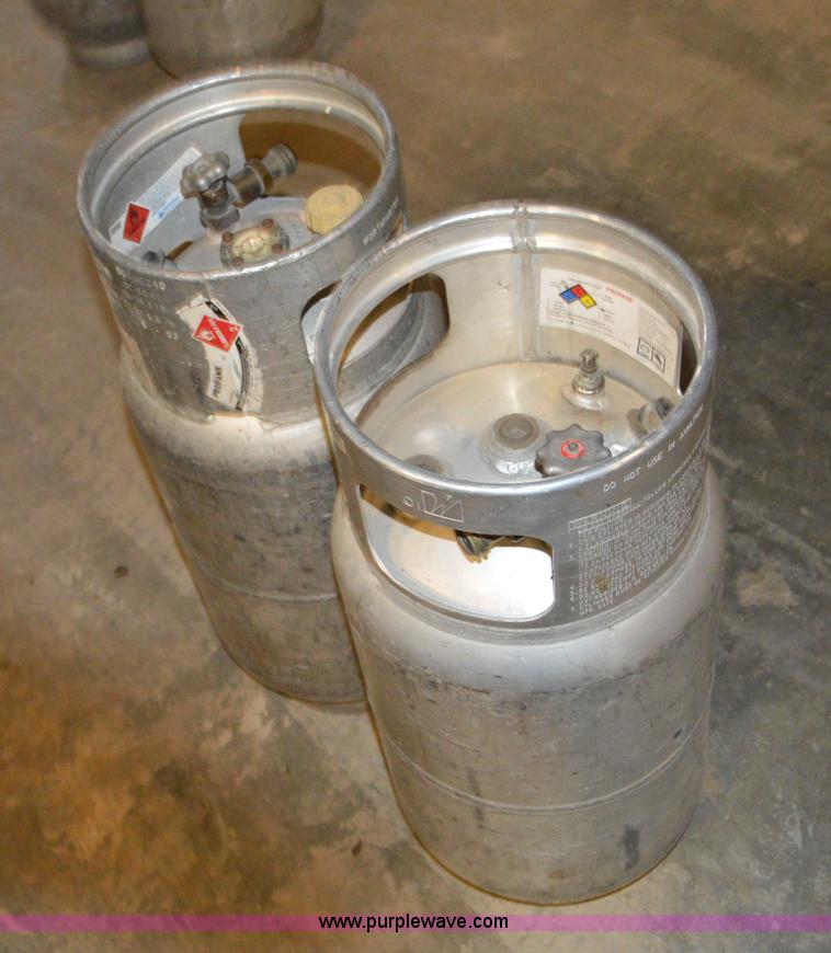 image for item I6931 (2) standard forklift propane tanks