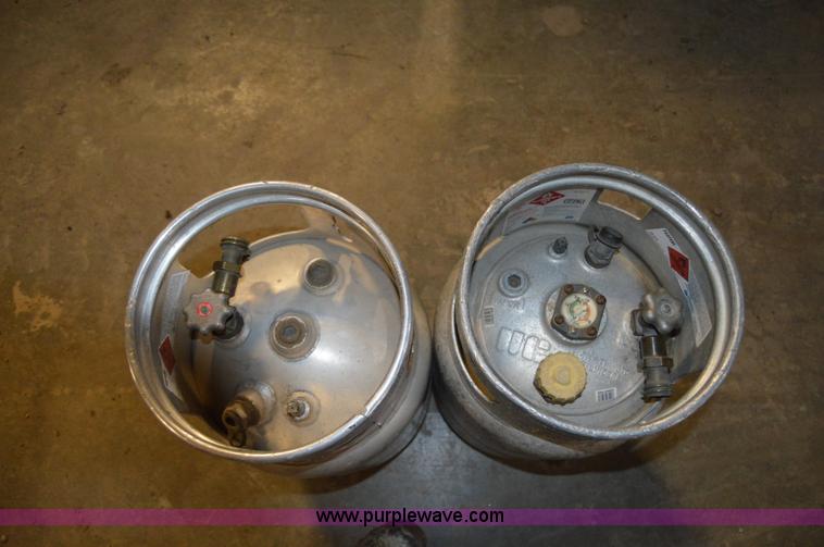 image for item I6931 (2) standard forklift propane tanks