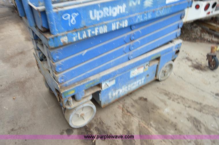 image for item I6935 Up Right MX19 scissor lift